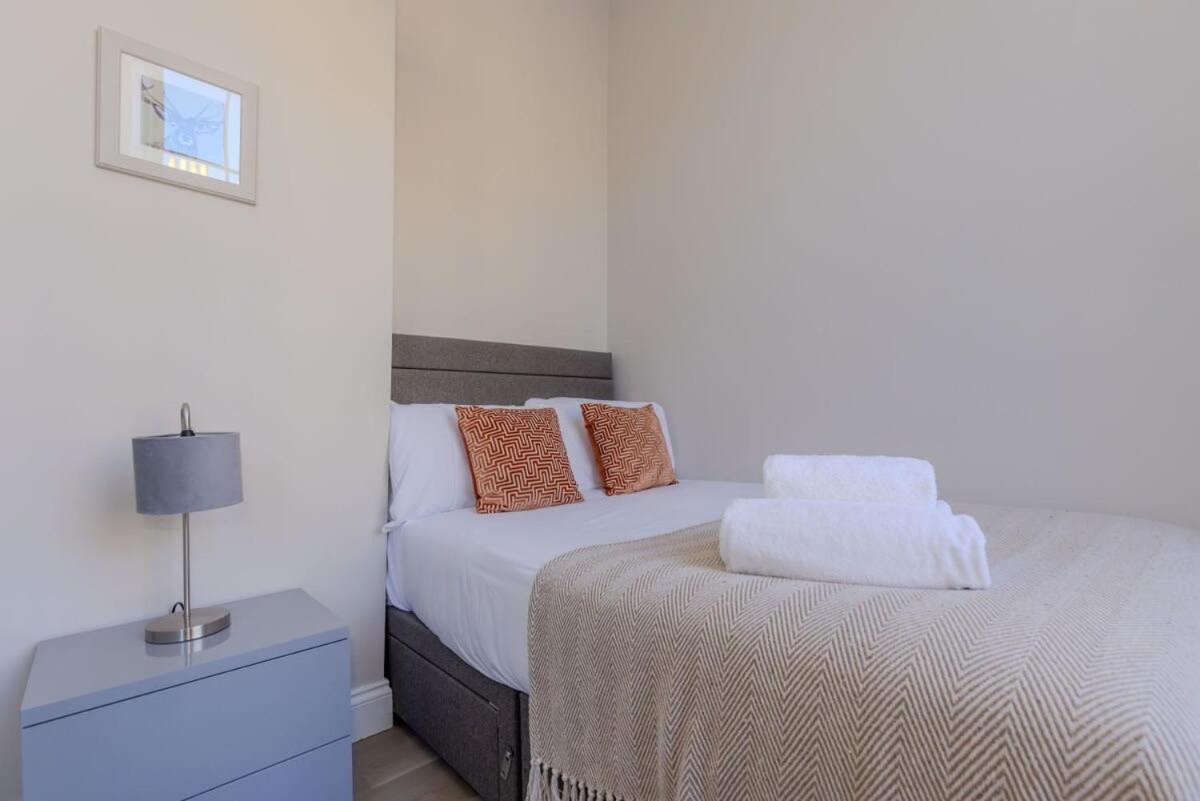 Dragon Suites - Edinburgh City Centre 2 Bed Apartment Ngoại thất bức ảnh